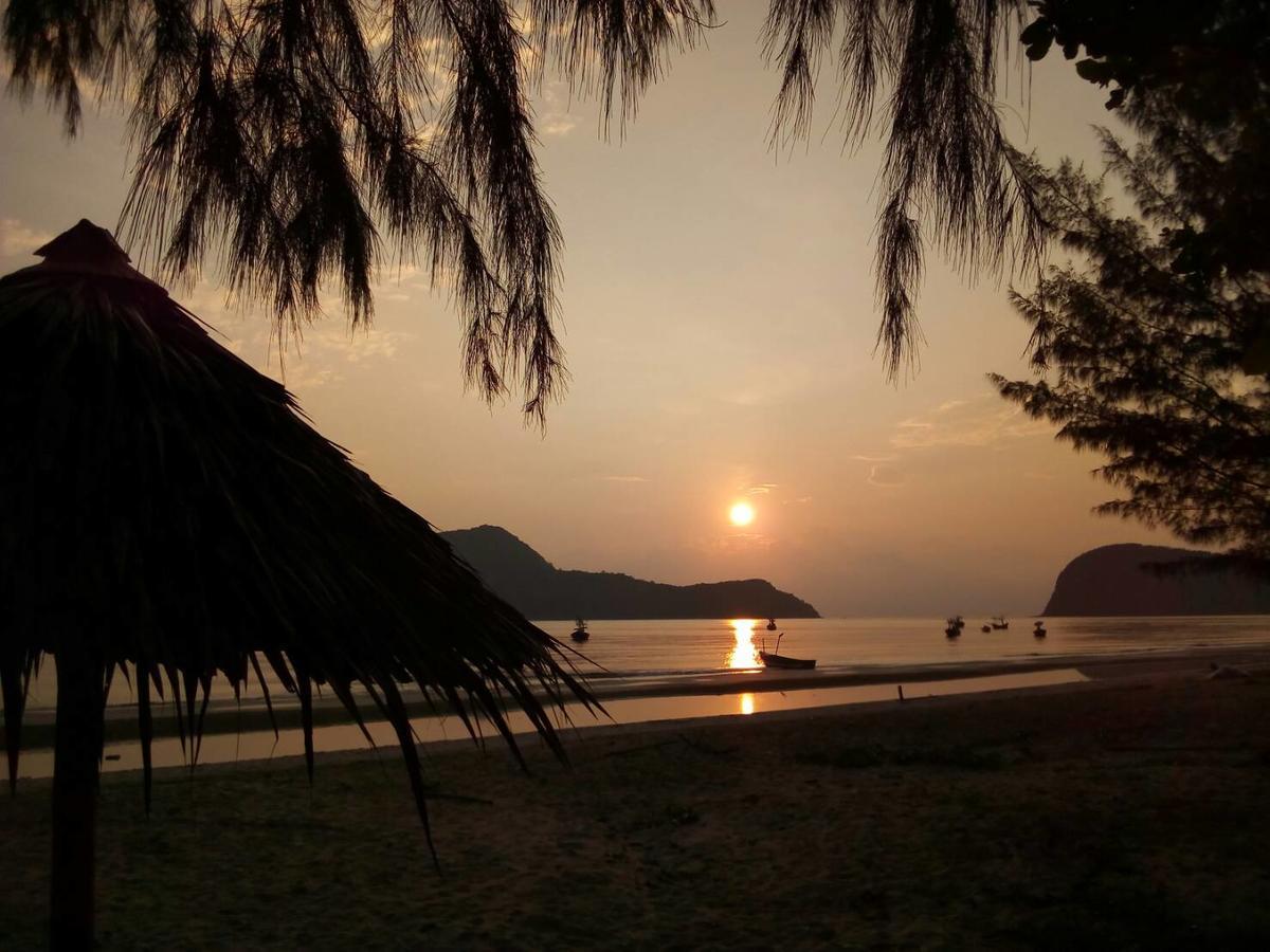Blue Beach Resort Sam Roi Yot Dış mekan fotoğraf