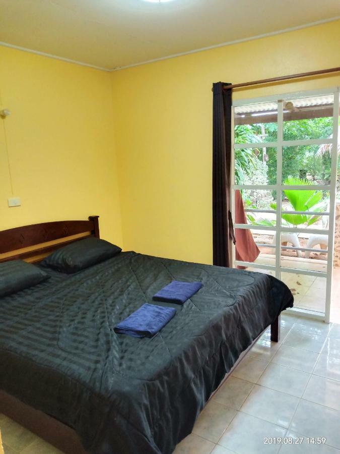 Blue Beach Resort Sam Roi Yot Oda fotoğraf
